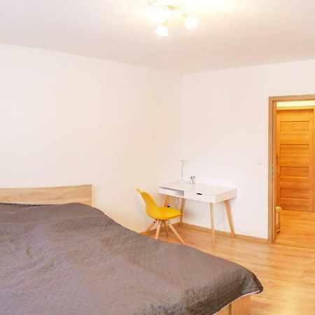 2 Bedroom Flat In The Heart Of Liptovsky Mikulas Ngoại thất bức ảnh